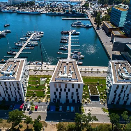 Faltom 20 Yacht Park Premium Apartment