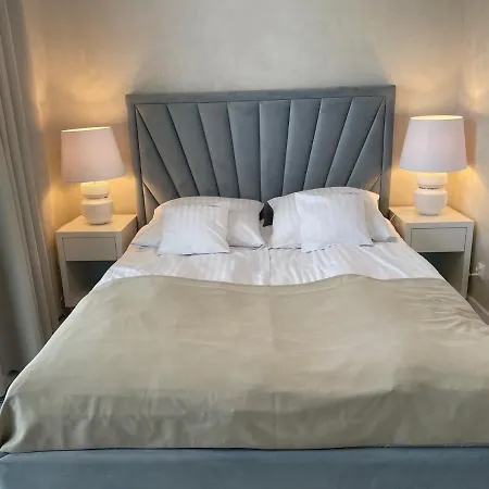 Faltom 20 Yacht Park Premium Apartment *