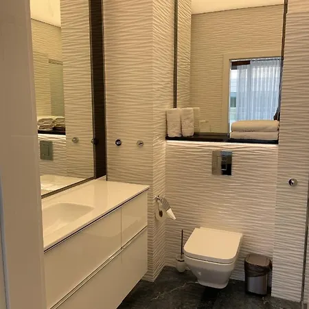 Faltom 20 Yacht Park Premium شقة غدينيا