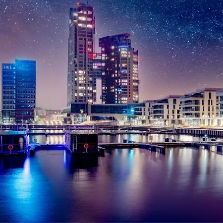 Faltom 20 Yacht Park Premium Parking * Gdynia